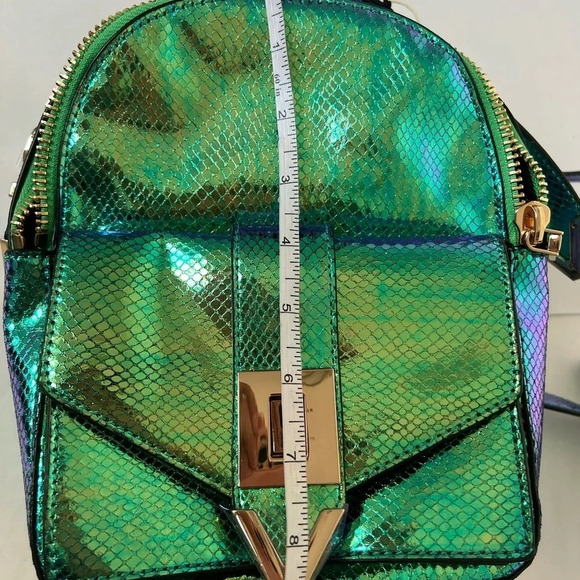 Ice Play By Iceberg Iridescent Blue And Green Mini Backpack New With Tags - Picture 7 of 12